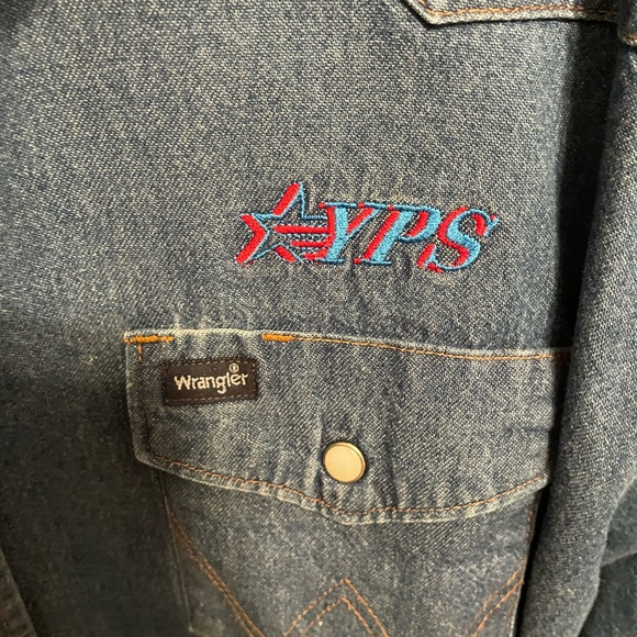 Wrangler size 18x36 Western Jean style button down shirt - Picture 4 of 8